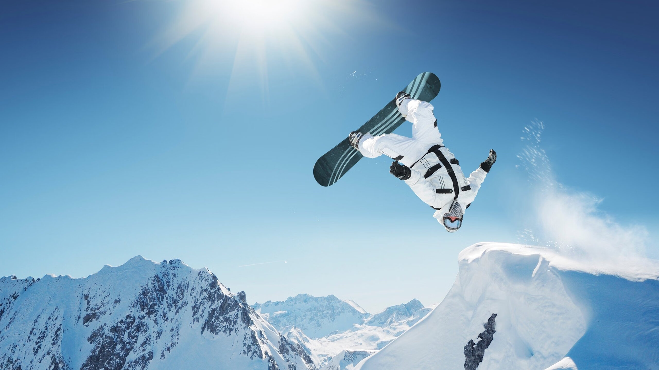 _精准射箭比赛：挥弓之间的专注力量_，射箭很准